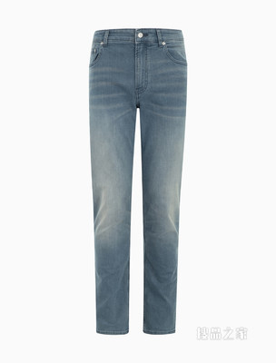 Calvin Klein 男士时尚合体LOGO贴片水洗弹力牛仔裤J319356