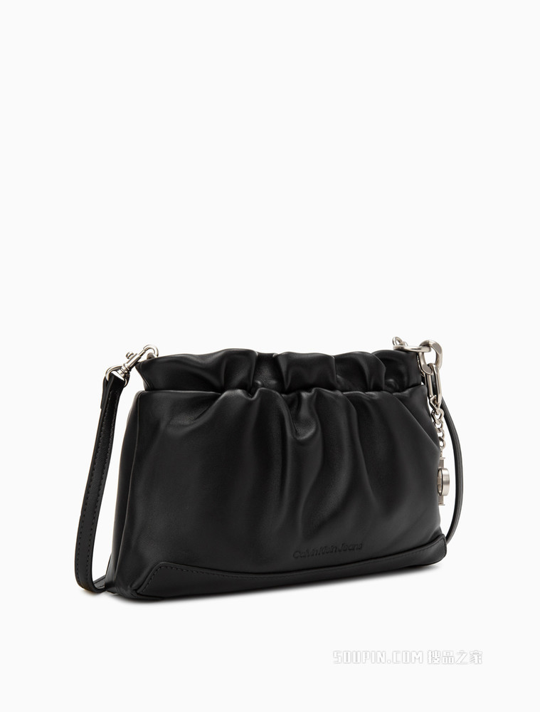 Calvin Klein女包 时尚金属LOGO可调节肩带羊皮单肩斜挎包DH2928