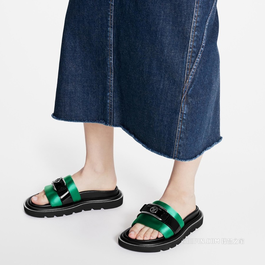 POOL PILLOW COMFORT 平底凉拖