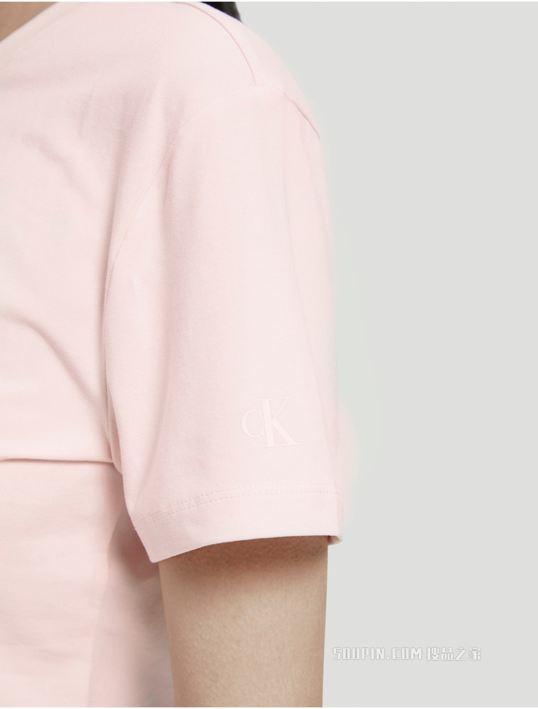Calvin Klein 女士时尚休闲圆领印花LOGO短袖T恤J219176