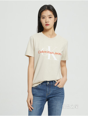 Calvin Klein 女士休闲圆领纯棉刺绣印花短袖T恤J218885