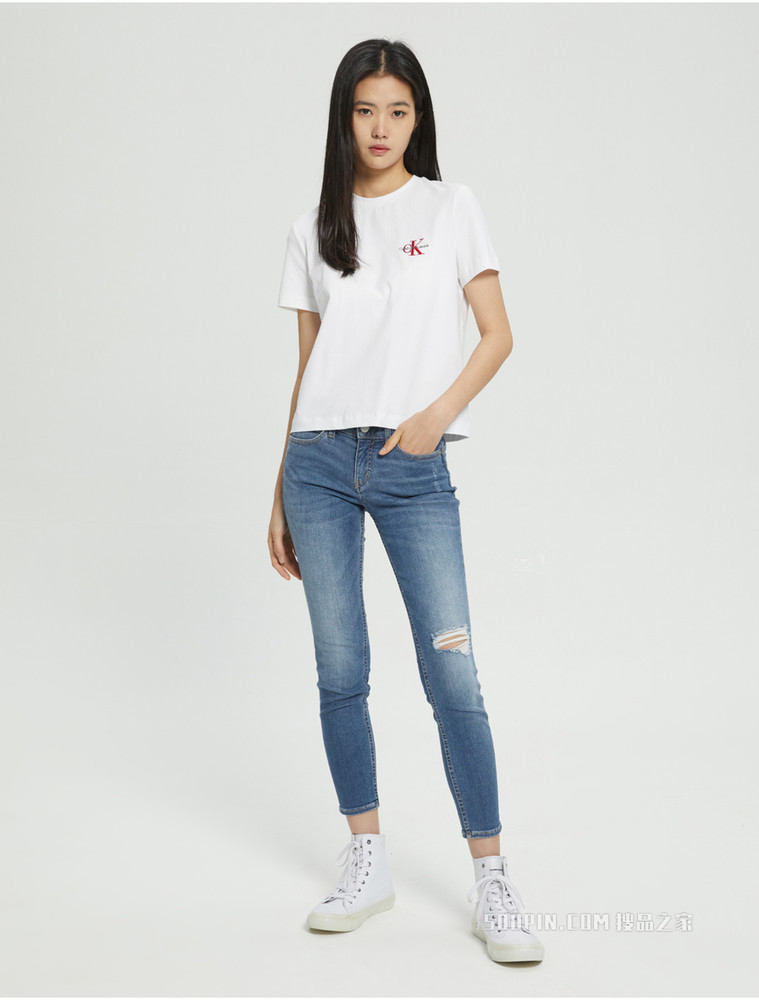 Calvin Klein 女士舒适圆领交叠刺绣LOGO短袖T恤J218883
