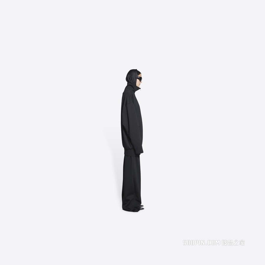 长款运动夹克