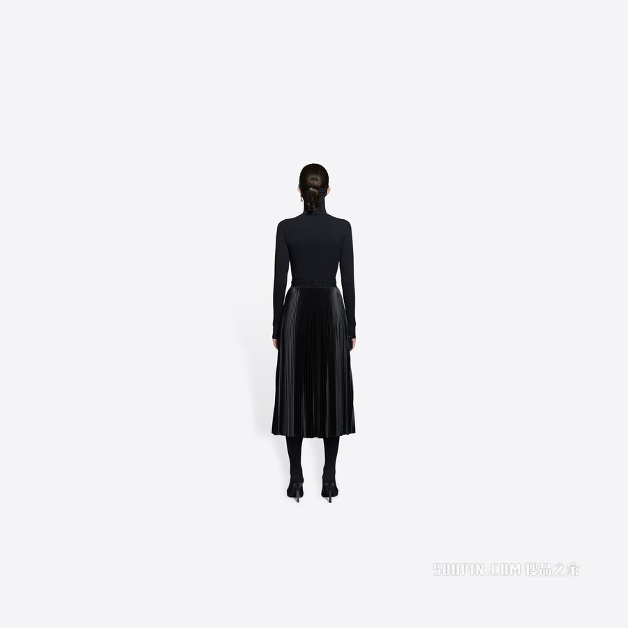 百褶运动半裙