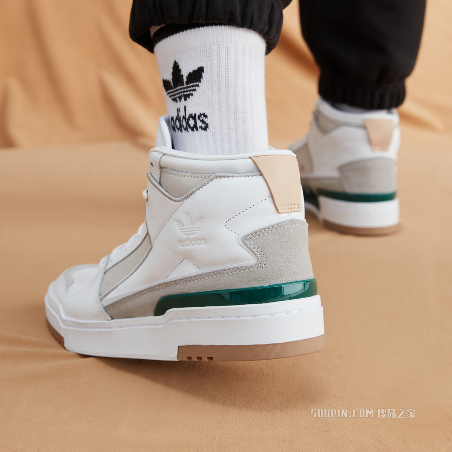 FORUM LUXE MID 休闲篮球鞋