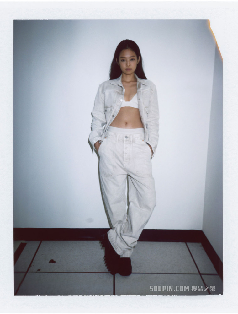 【JENNIE同款】Calvin Klein 男女同款复古直筒牛仔裤40668ST