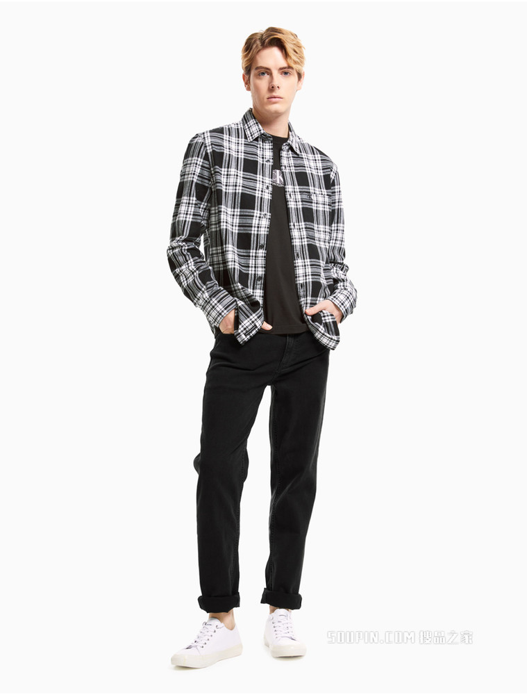 Calvin Klein 男士中腰修身合体纯色时尚牛仔裤J319355