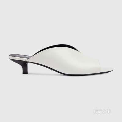 女士低跟凉鞋 白色皮革
