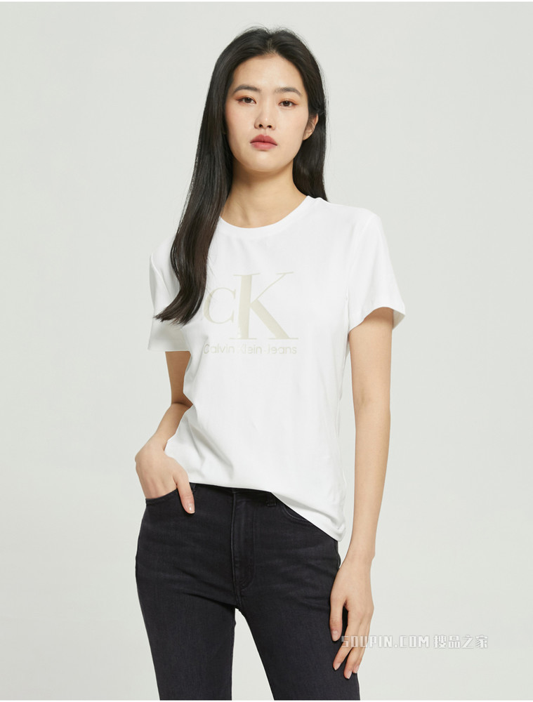 Calvin Klein 女士休闲圆领同大身色胶质LOGO短袖T恤J218907