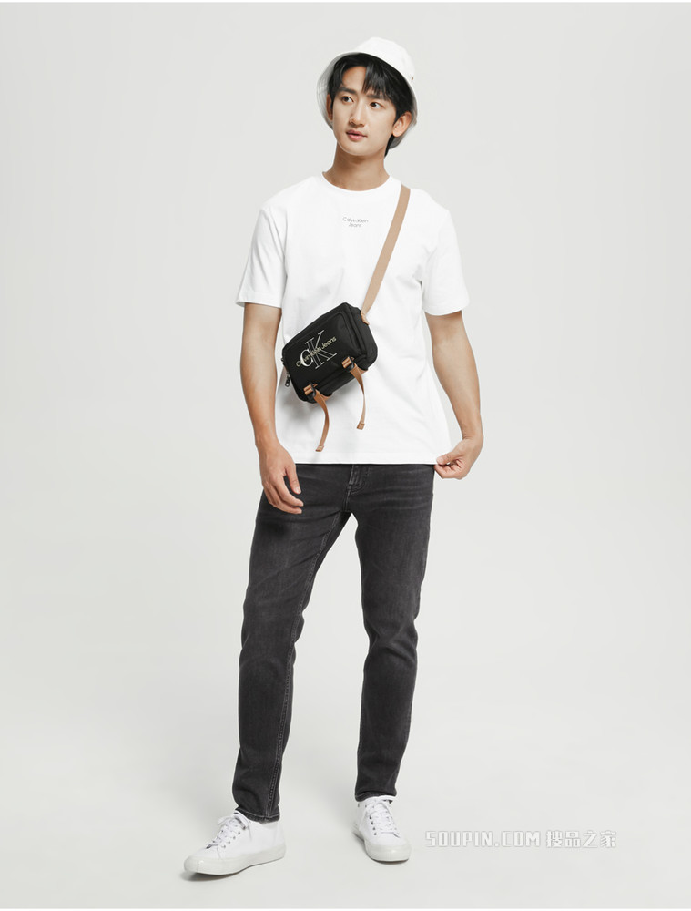 Calvin Klein 男士圆领纯棉简约胶质LOGO短袖T恤J320949