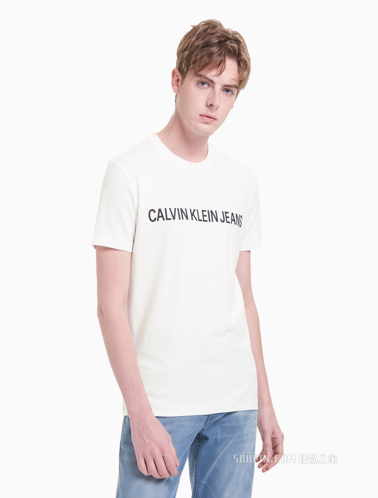 Calvin Klein 男装时尚简约圆领含棉LOGO印花短袖T恤 J318045