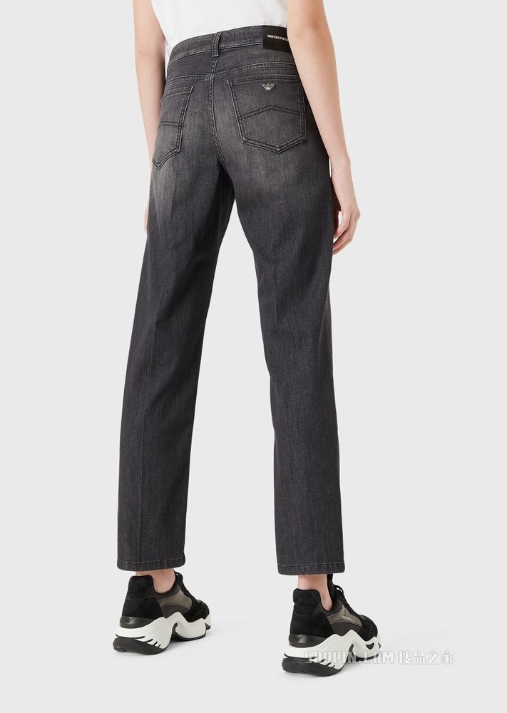 鹰标经典直筒牛仔裤 | Emporio Armani