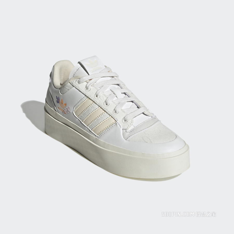 FORUM BONEGA W 经典运动鞋
