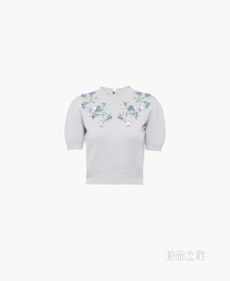 刺绣羊绒毛衣