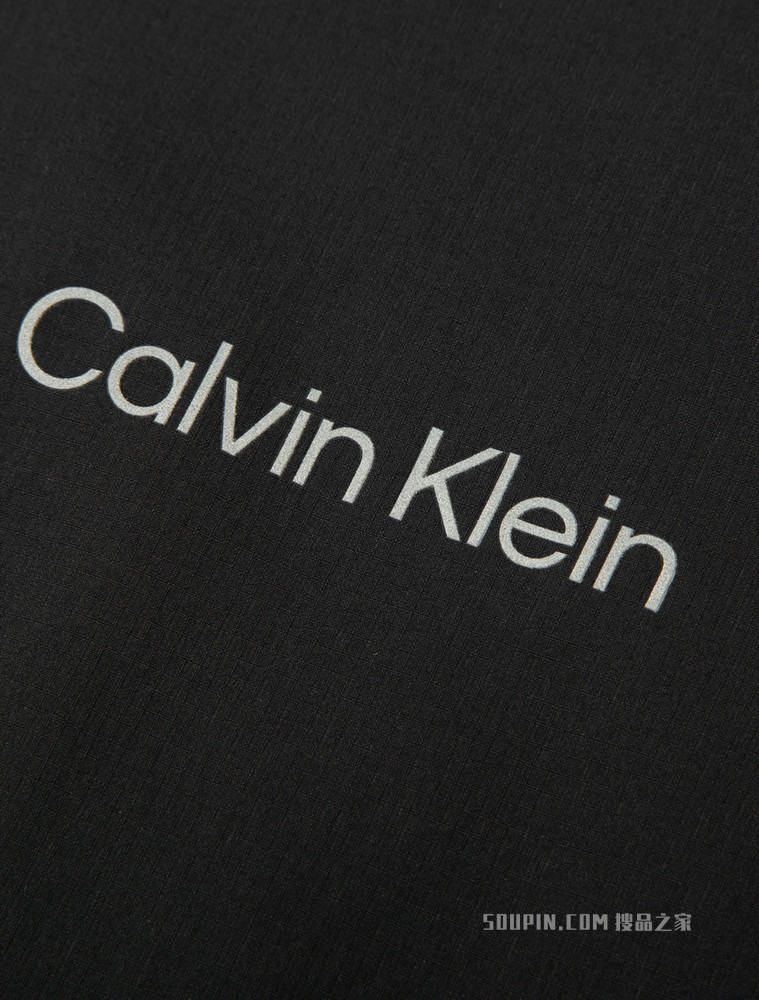 Calvin Klein 男士立领几何印花拼接反光LOGO外套4MT2O503