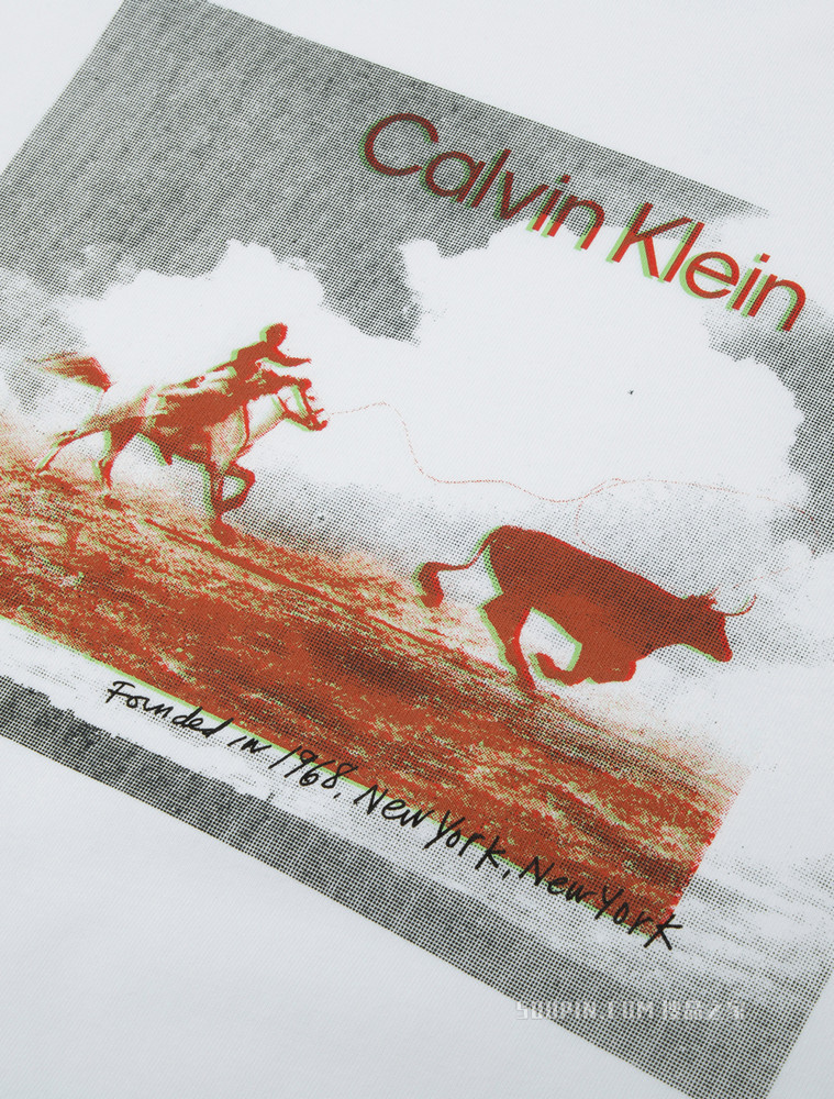 Calvin Klein 男女同款圆领纯棉相片图案印花透气短袖T恤40645ST
