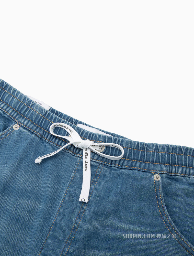 Calvin Klein 女士宽松版松紧LOGO抽绳腰休闲运动牛仔裤J218745