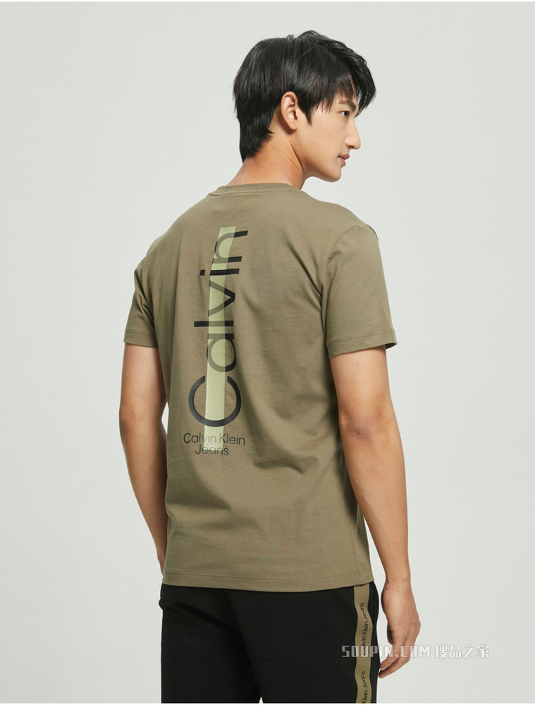 Calvin Klein 男士休闲圆领纯棉简约印花LOGO短袖T恤J320570
