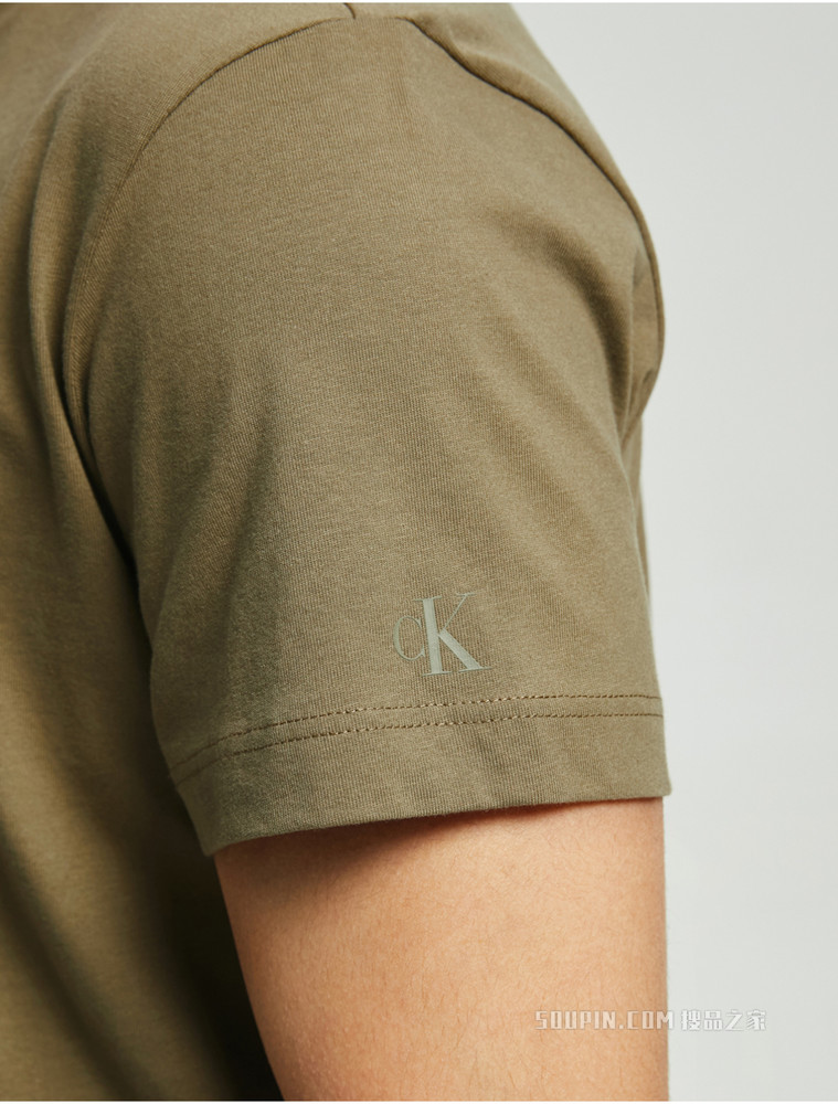 Calvin Klein 男士休闲圆领纯棉简约印花LOGO短袖T恤J320570