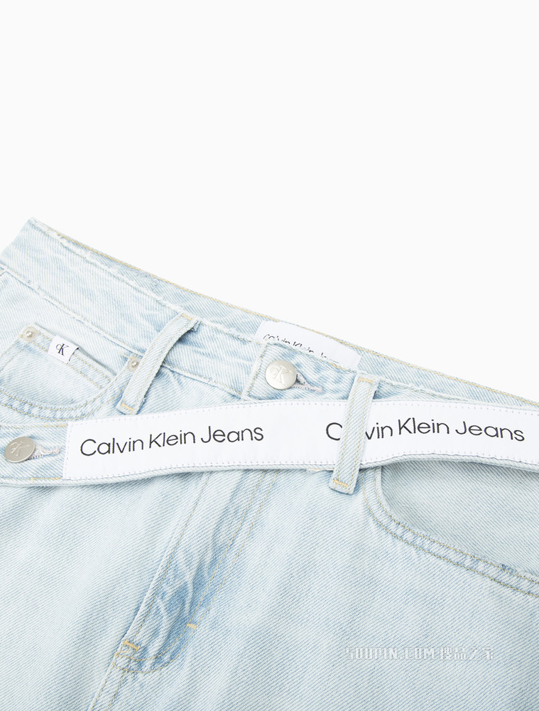 Calvin Klein 女士潮流纯棉开叉斜角LOGO腰带牛仔半身裙J219912