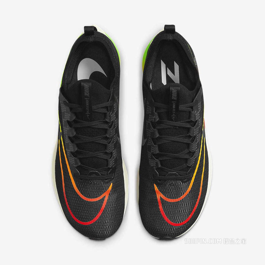 Nike Zoom Fly 4 男子跑步鞋
