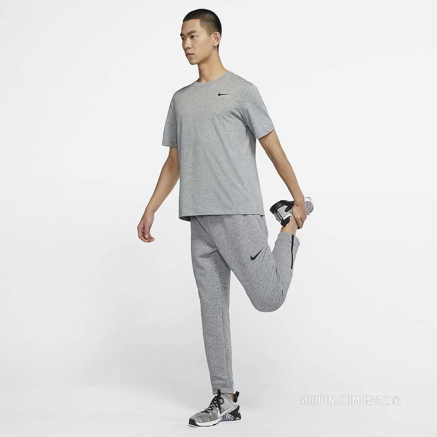 Nike Dri-FIT 男子训练T恤