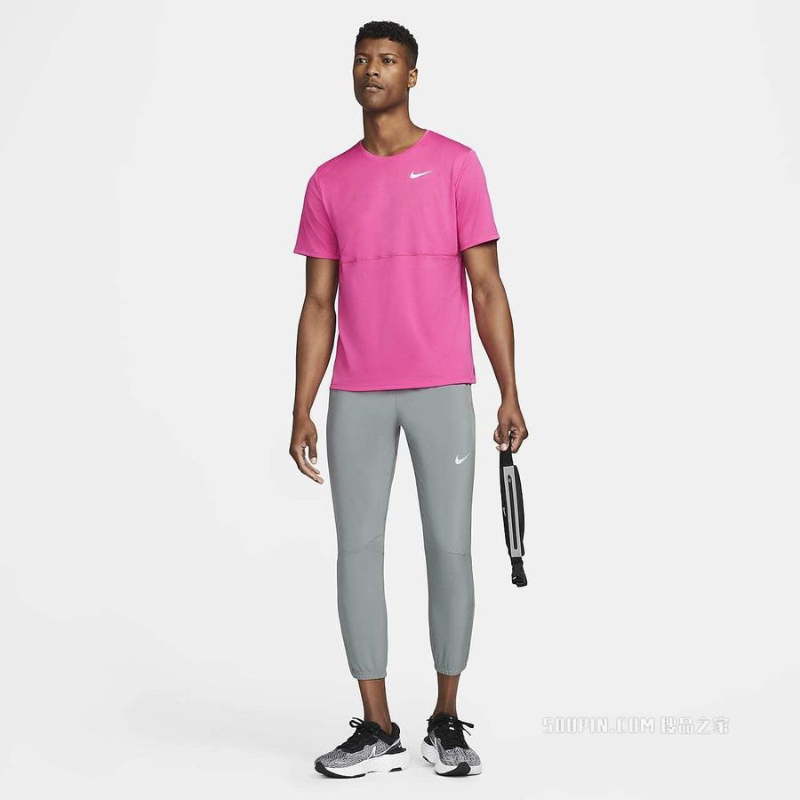 Nike Slim 跑步腰包