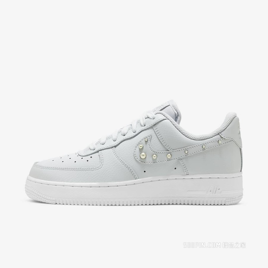 Nike Air Force 1 '07 SE TRND 女子运动鞋