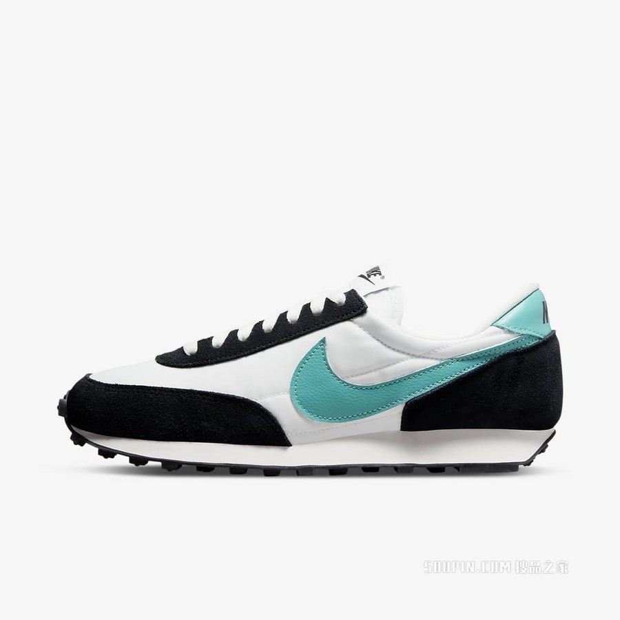 Nike DBreak 女子运动鞋