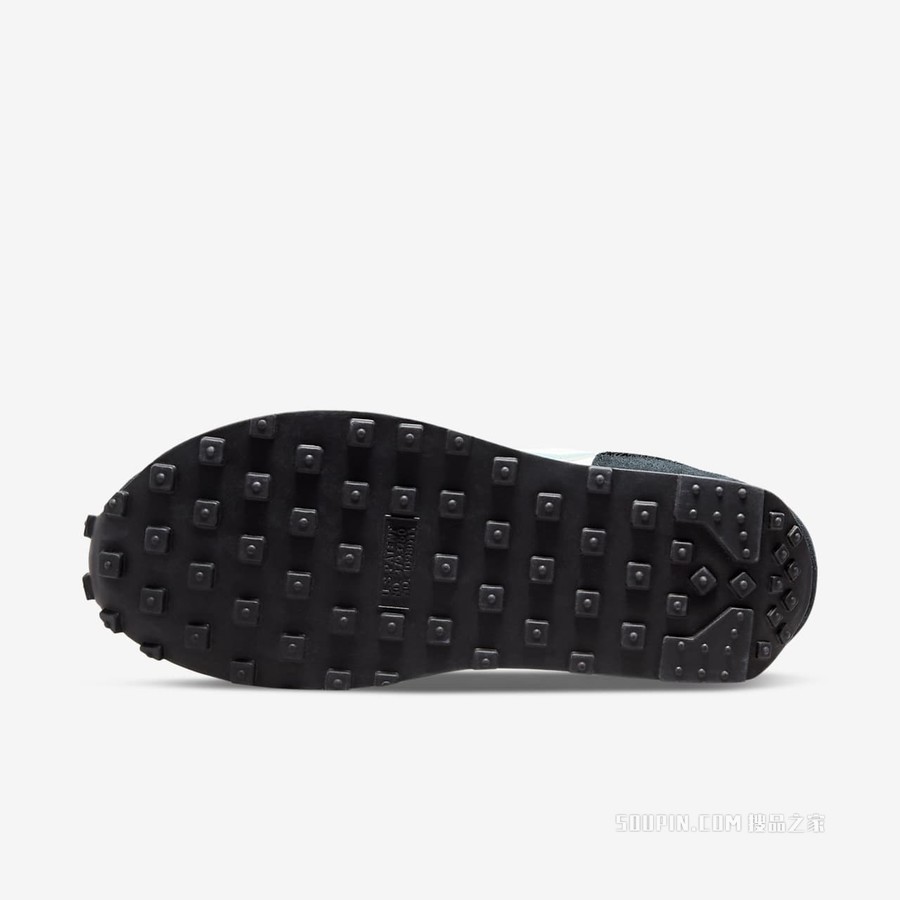 Nike DBreak 女子运动鞋