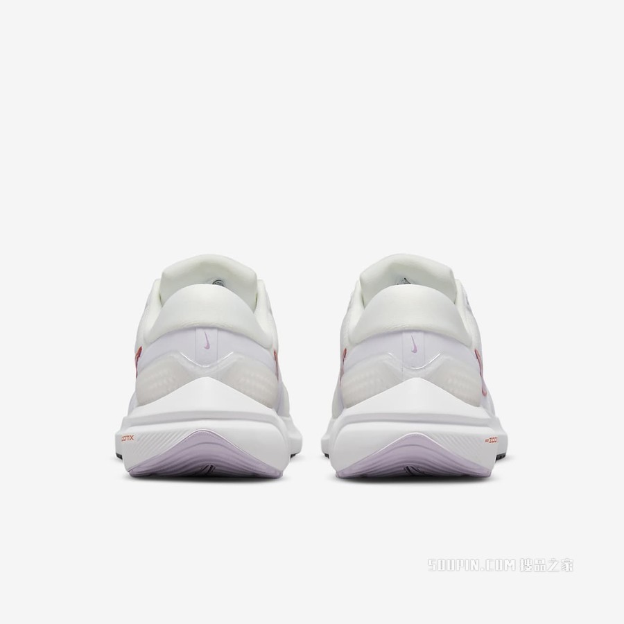Nike Air Zoom Vomero 16 女子跑步鞋