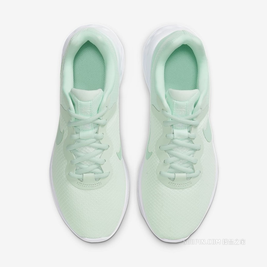 Nike Revolution 6 NN 女子跑步鞋