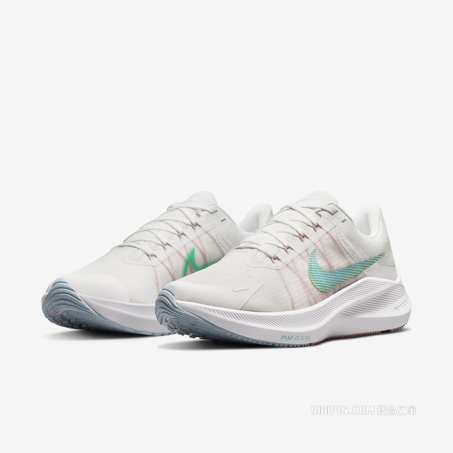 Nike Winflo 8 女子跑步鞋