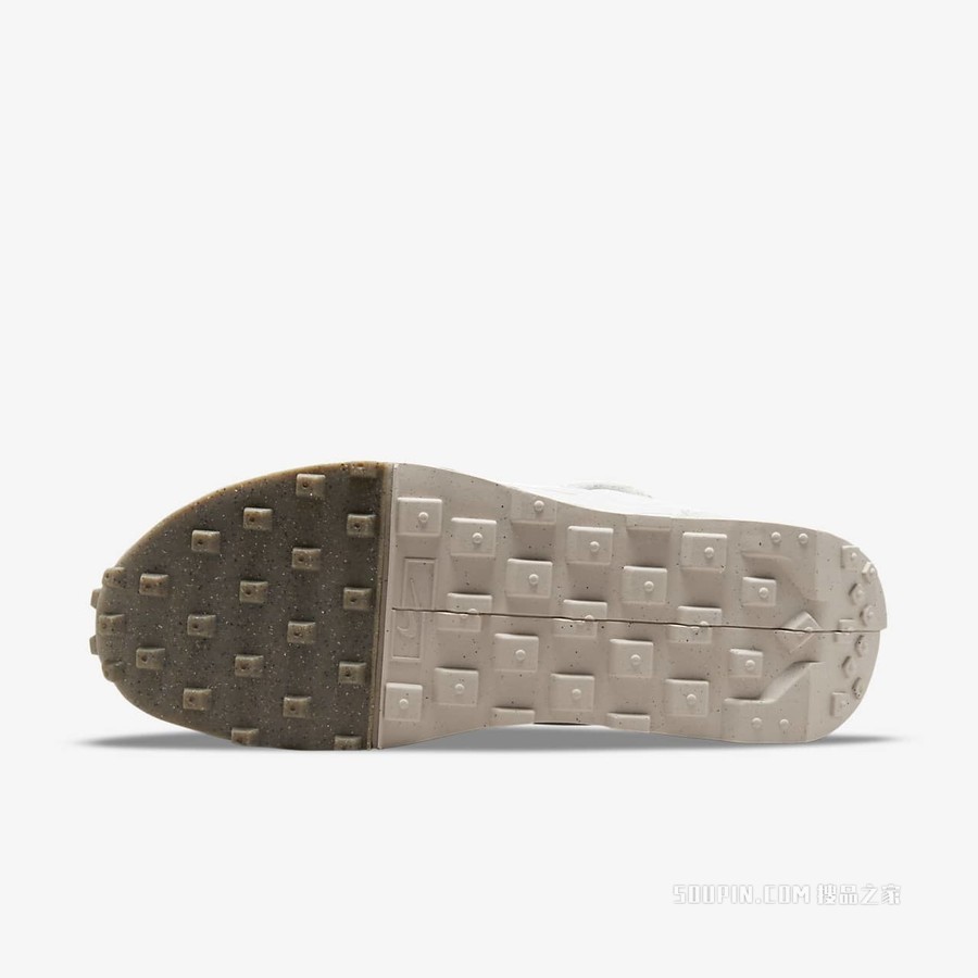 Nike Fontanka Waffle 女子运动鞋