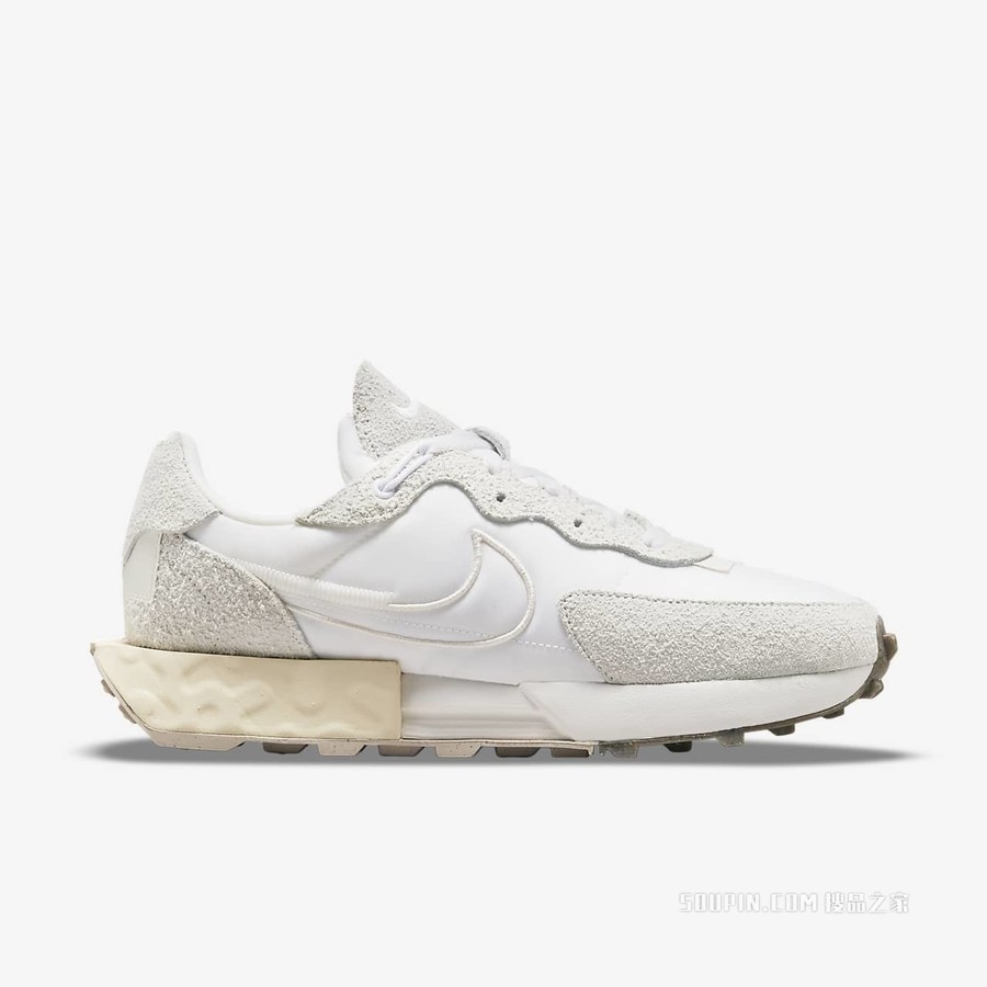 Nike Fontanka Waffle 女子运动鞋