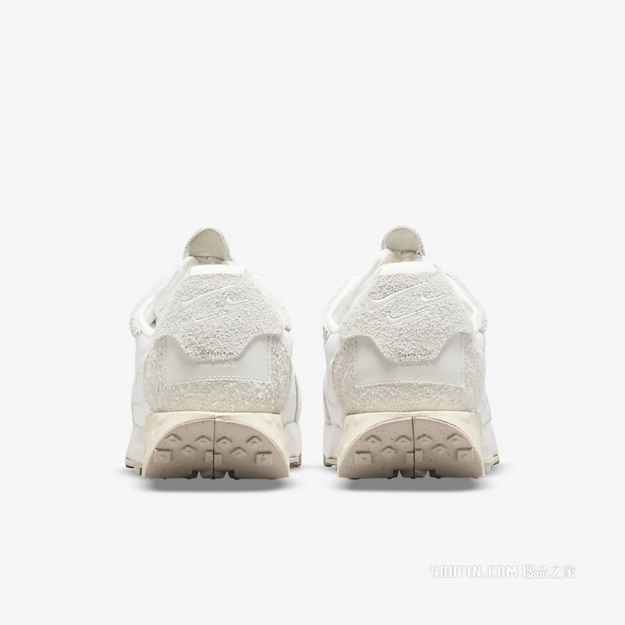 Nike Fontanka Waffle 女子运动鞋