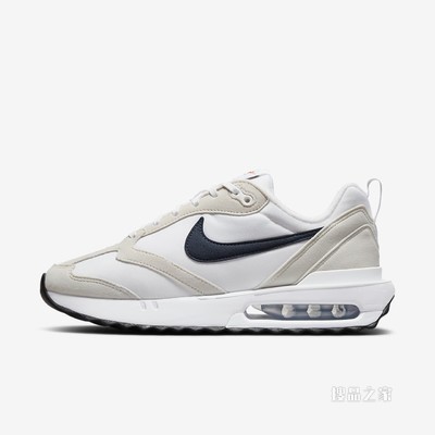 Nike Air Max Dawn 女子运动鞋