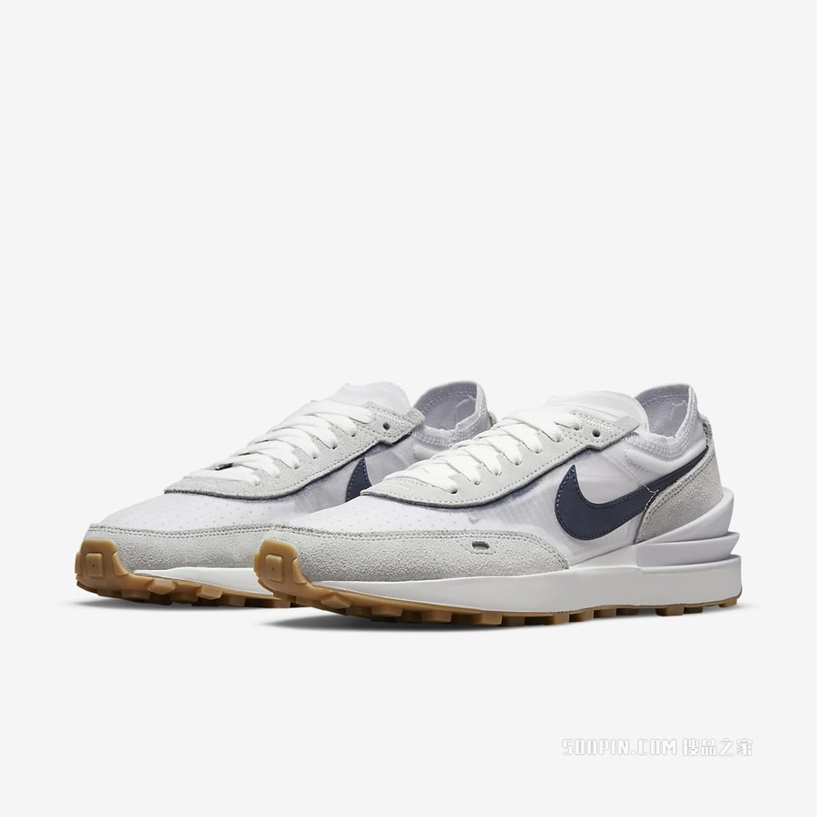 Nike Waffle One 女子运动鞋