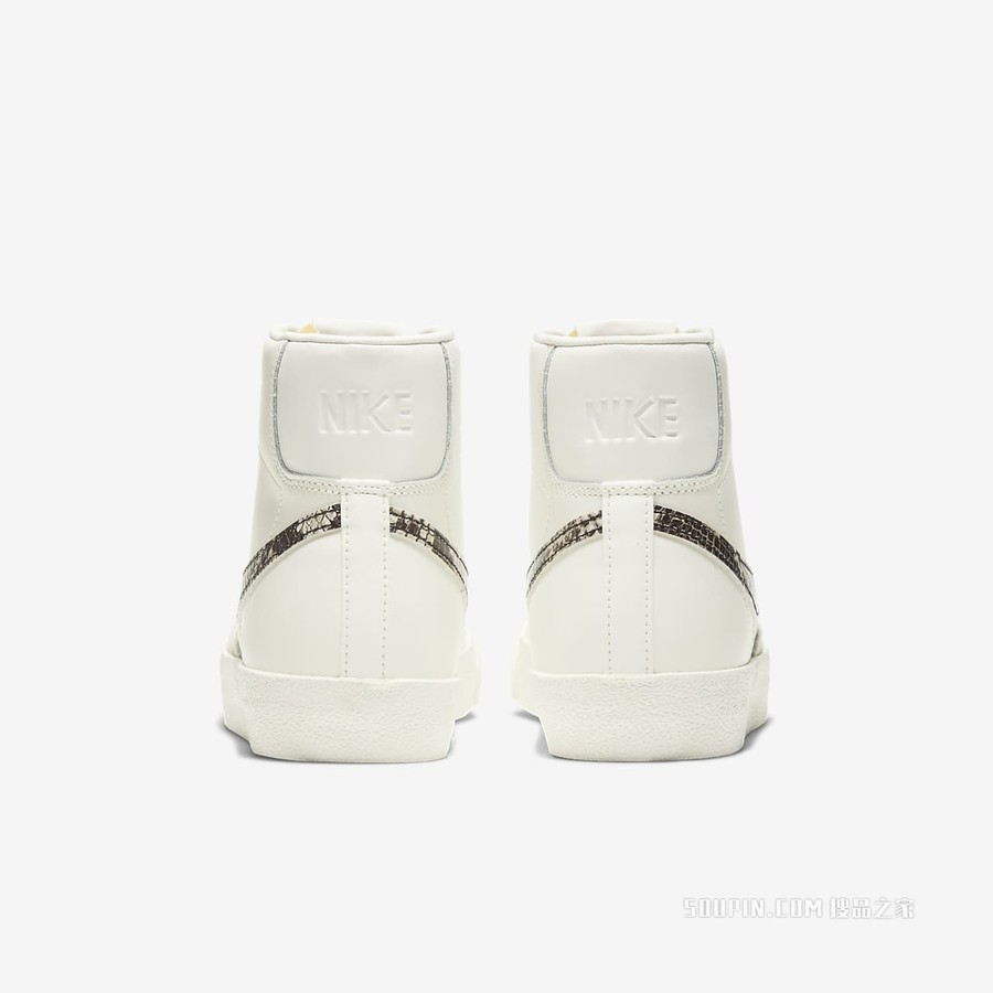 Nike Blazer Mid '77 SE 女子运动鞋