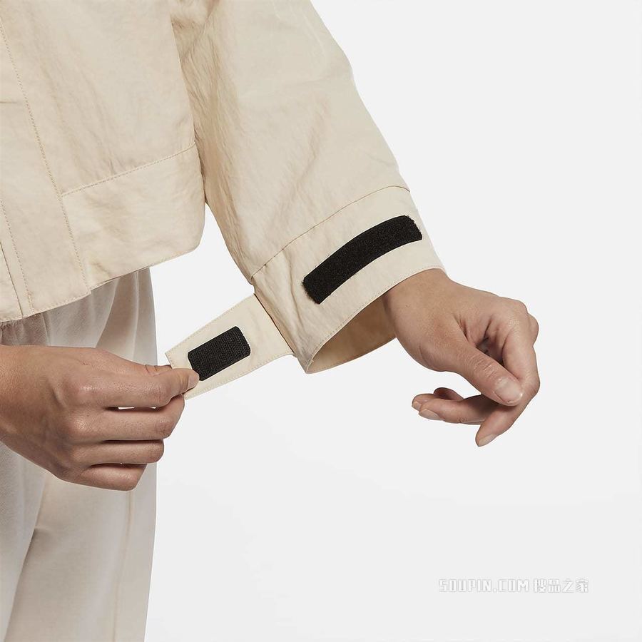 Nike Sportswear Essential 女子梭织夹克