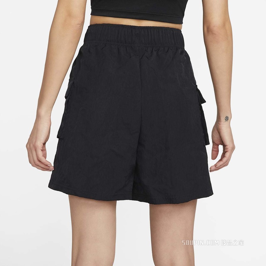 Nike Sportswear Essential 女子梭织高腰短裤