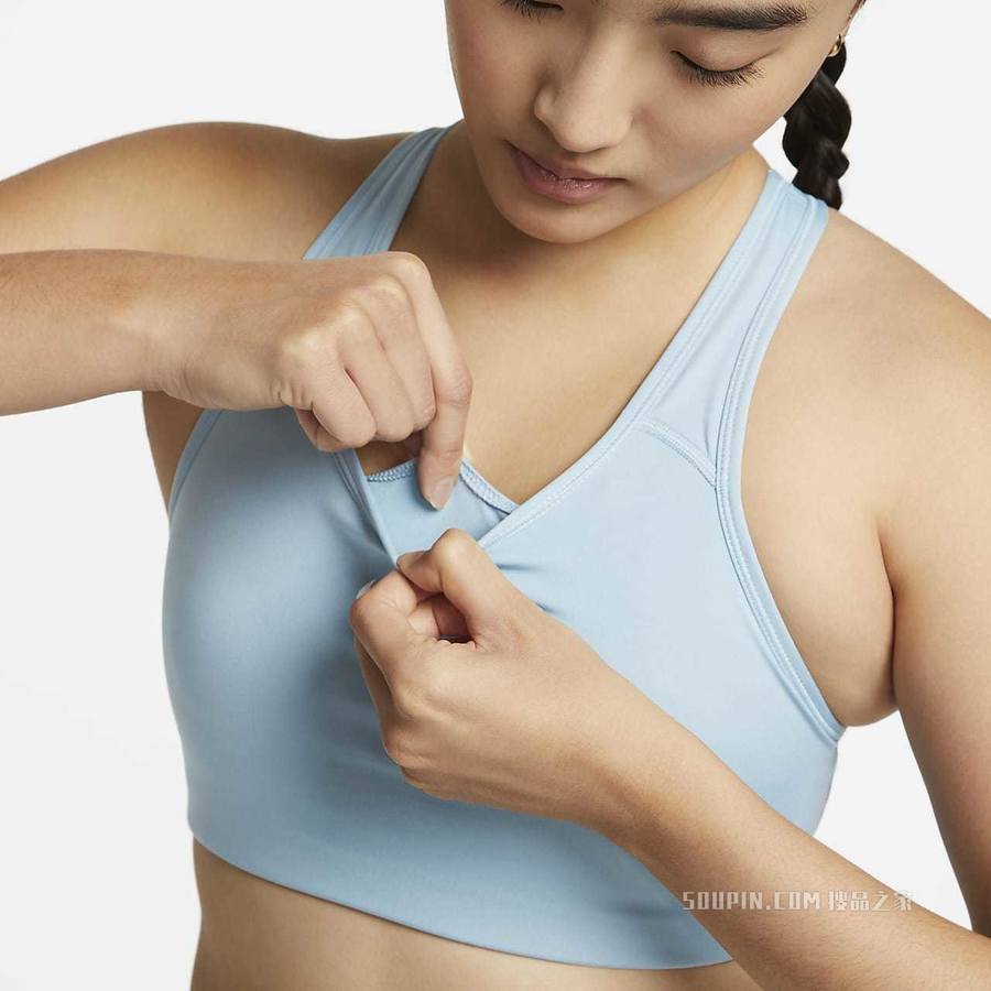 Nike Swoosh 女子中强度支撑一片式衬垫运动内衣