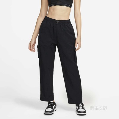 Nike Sportswear Essential 女子高腰梭织工装长裤