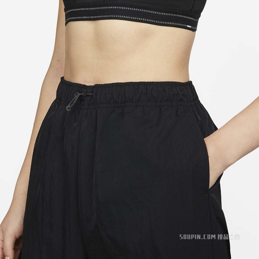 Nike Sportswear Essential 女子高腰梭织工装长裤