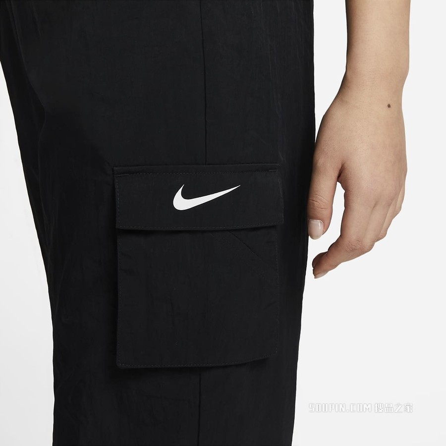 Nike Sportswear Essential 女子高腰梭织工装长裤