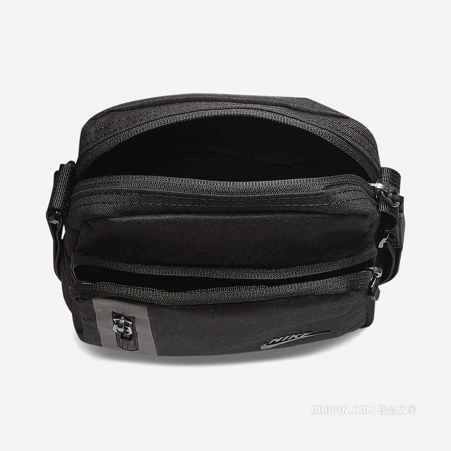 Nike Tech 单肩包
