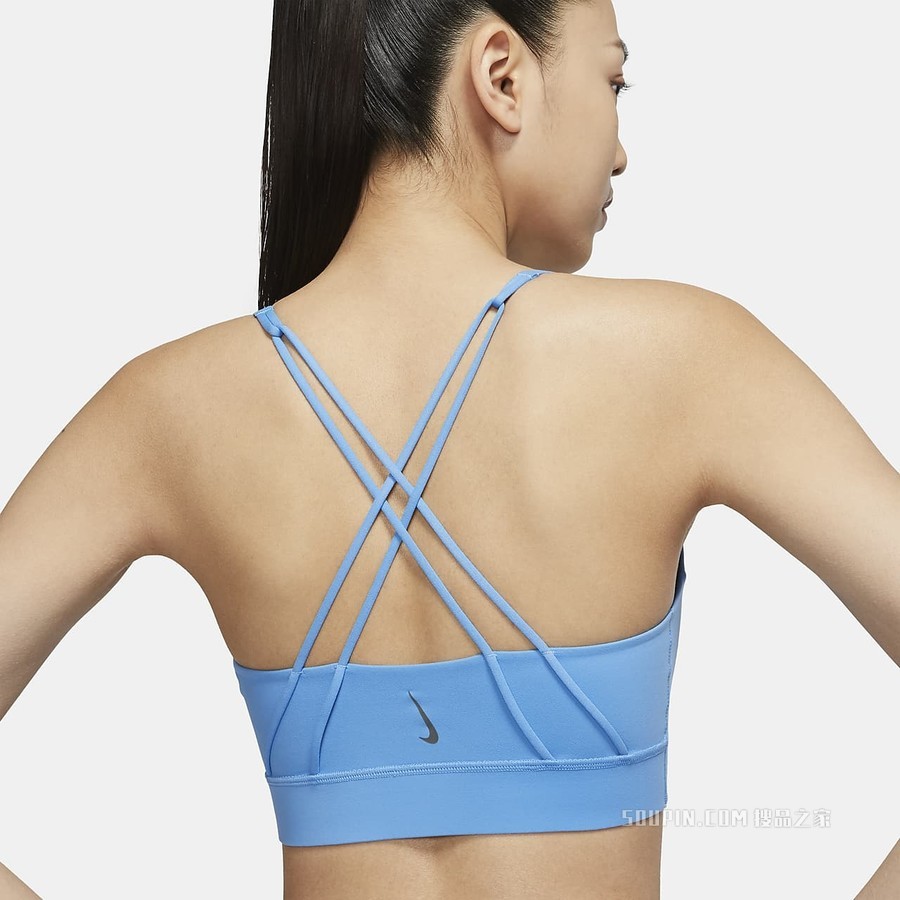 Nike Swoosh Luxe 女子中强度支撑衬垫运动内衣