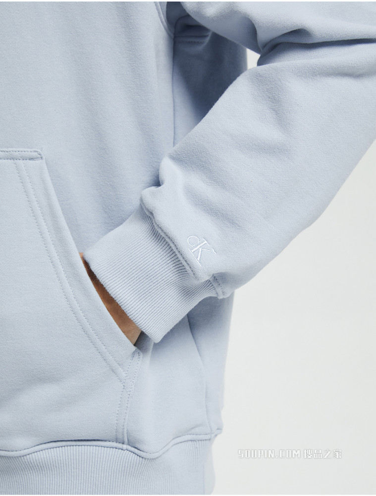 Calvin Klein 男士休闲棉质抽绳连帽交叠LOGO套头卫衣J319705