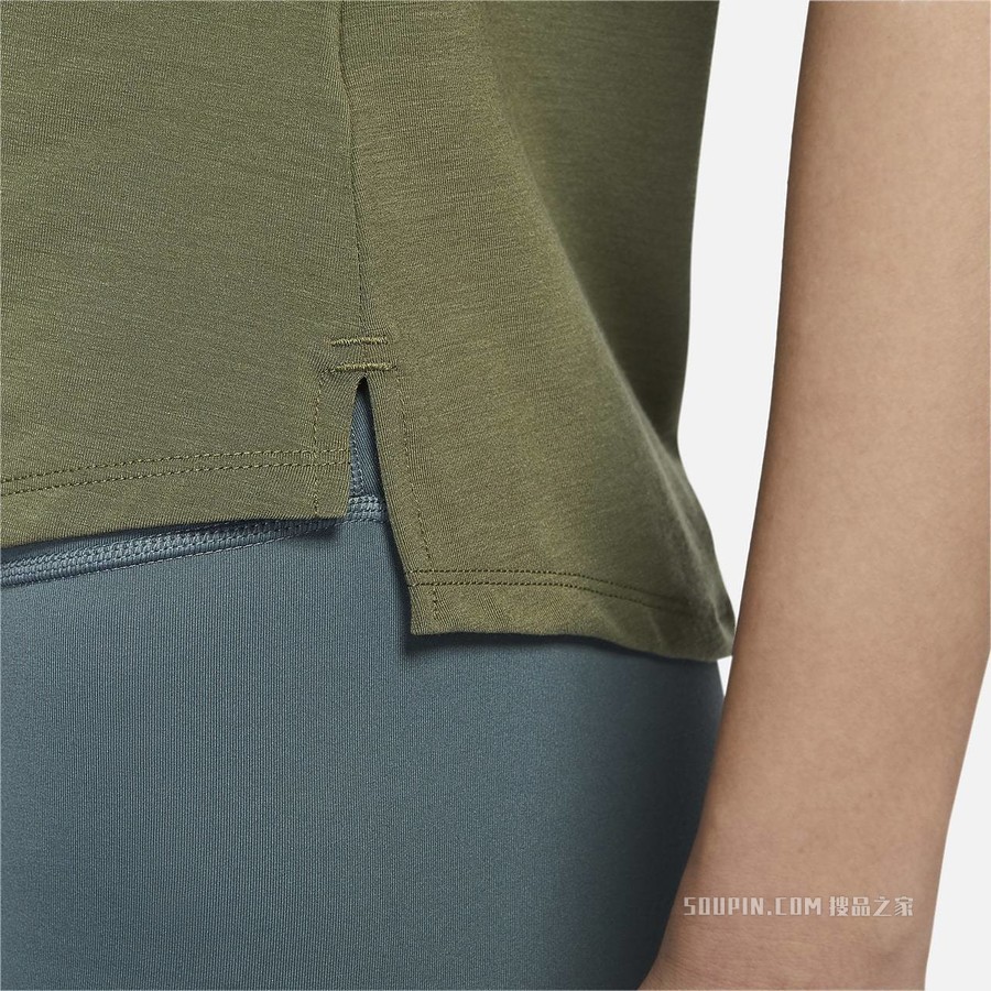 Nike Dri-FIT One Luxe 女子短袖上衣