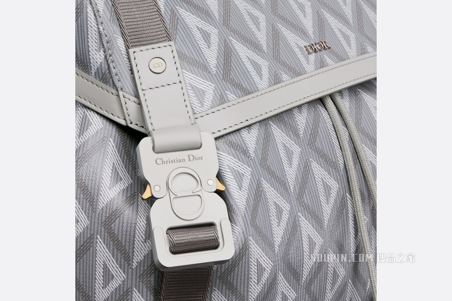 Dior Hit the Road 双肩背包 迪奥灰帆布 CD Diamond 图案